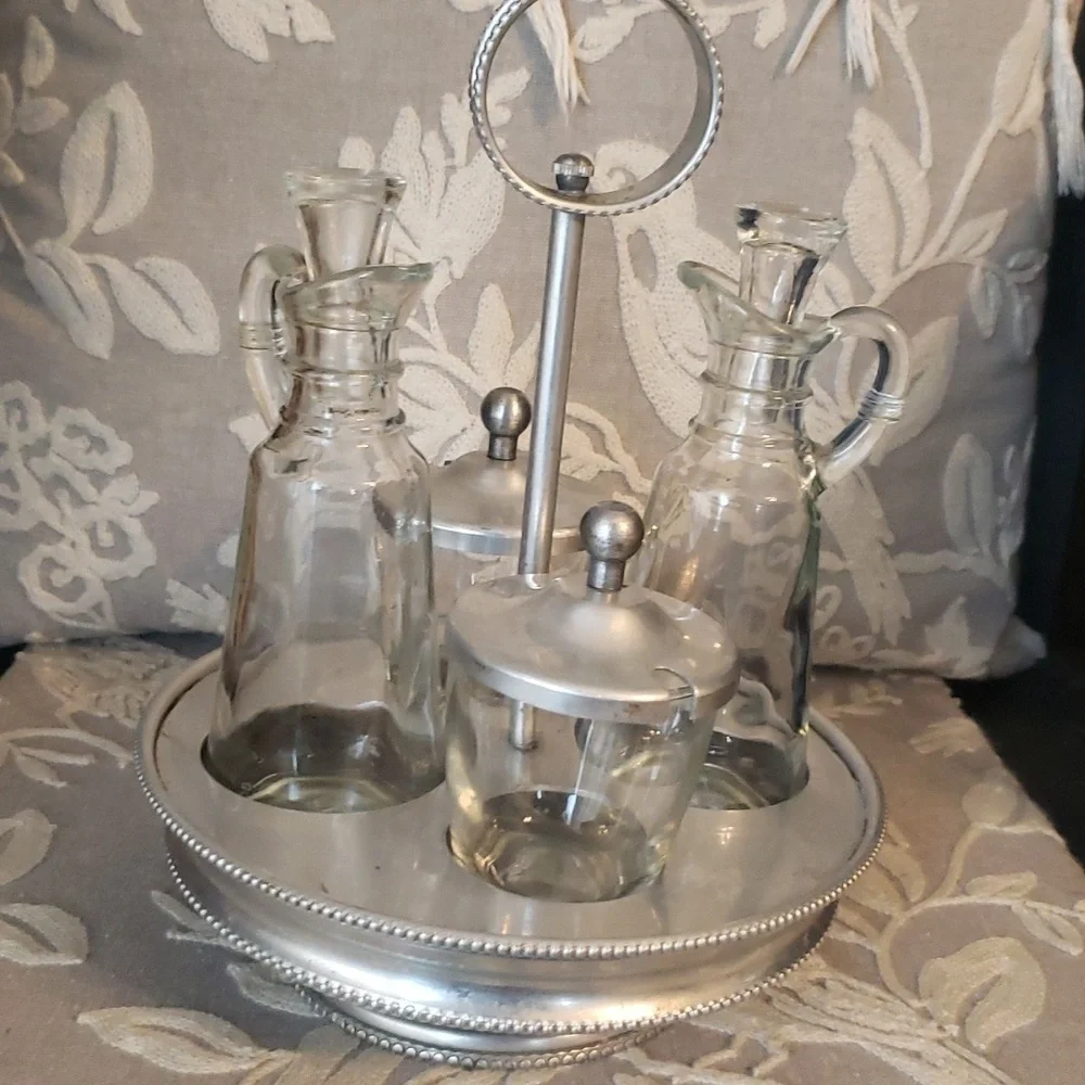 Vintage Aluminum Cruet Condiment Caddy Spinning by Buenilum